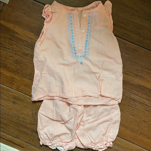 Carter’s bundle - Picture 4 of 4